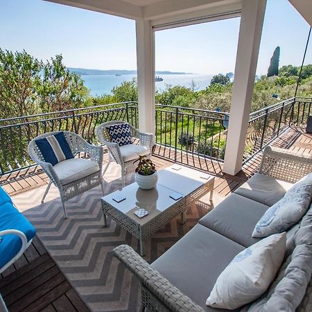 Sea View Apartments Debeli Rtic Ankaran Εξωτερικό φωτογραφία