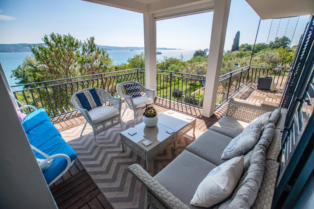 Sea View Apartments Debeli Rtic Ankaran Εξωτερικό φωτογραφία