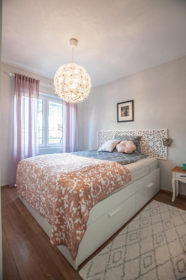 Sea View Apartments Debeli Rtic Ankaran Εξωτερικό φωτογραφία